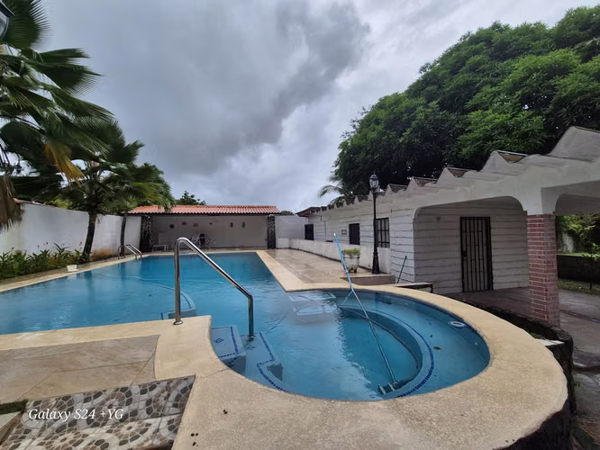 VENTA DE CASA EN CORONADO