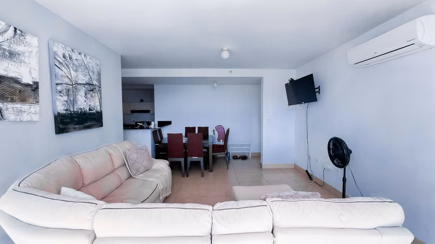 PH Floresta Tower | Apartamento de 2 Recámaras con Cuarto y Baño de Servicio