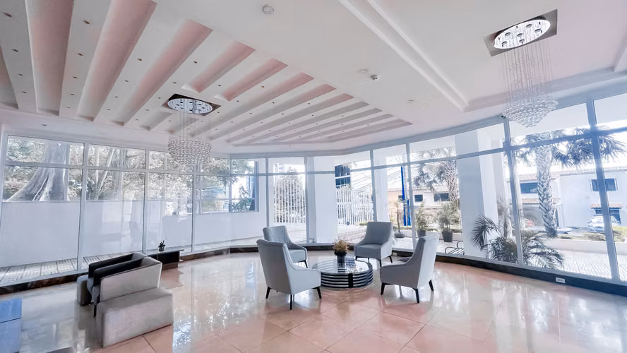 PH Floresta Tower | Apartamento de 2 Recámaras con Cuarto y Baño de Servicio