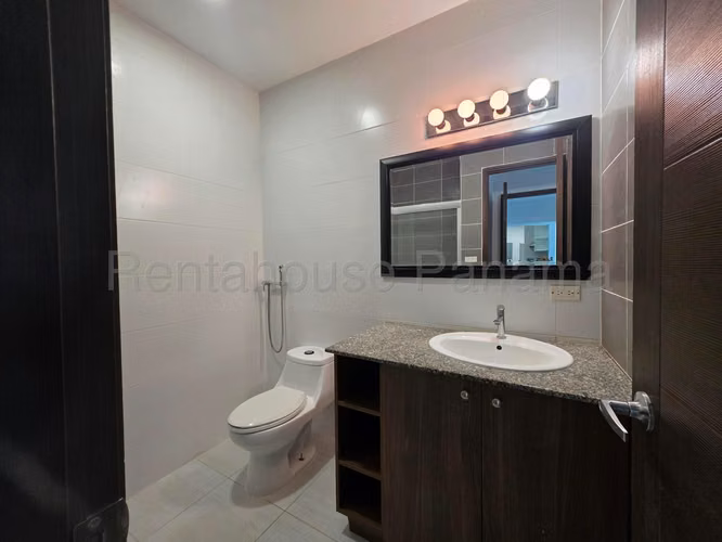 Venta de apartamento en El Cangrejo AK
