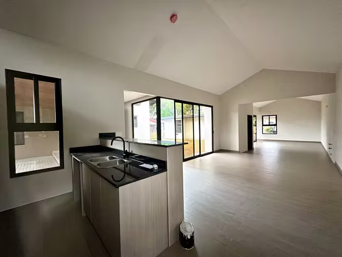 GANGA! SE VENDE CASA MODERNA A ESTRENAR! EN ÁREA EXCLUSIVA DE DAVID