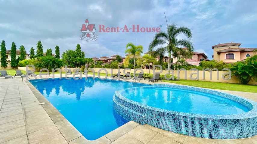 Casa en Alquiler Costa Sur El Doral 26YCG8979