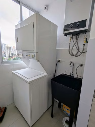 ALQUILER DE APARTAMENTO CON LINEA BLANCA EN SAN FRANCISCO - Imagen 8