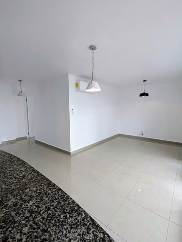 ALQUILER DE APARTAMENTO CON LINEA BLANCA EN SAN FRANCISCO - Imagen 4