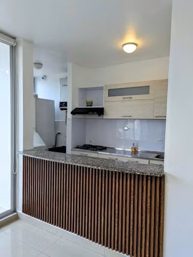 ALQUILER DE APARTAMENTO CON LINEA BLANCA EN SAN FRANCISCO - Imagen 7