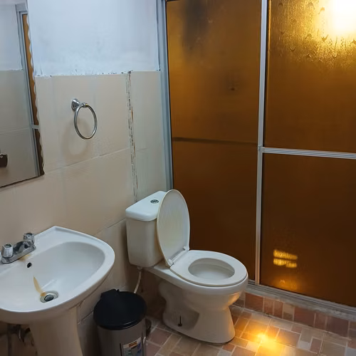  Oportunidad única de inversión y hogar en Barrio Balboa la Chorrera - Imagen 11