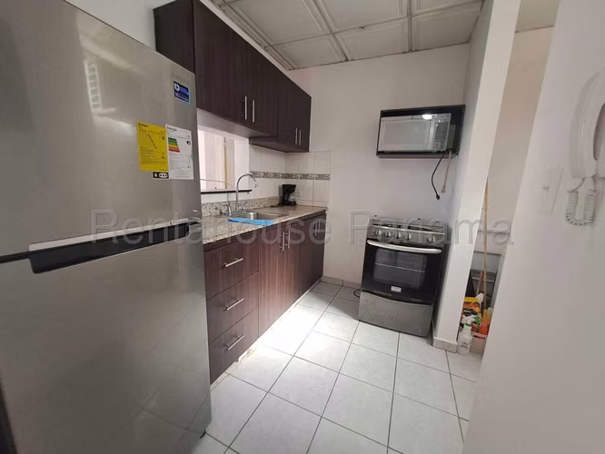 Se Vende Apartamento en Condado del Rey YDU