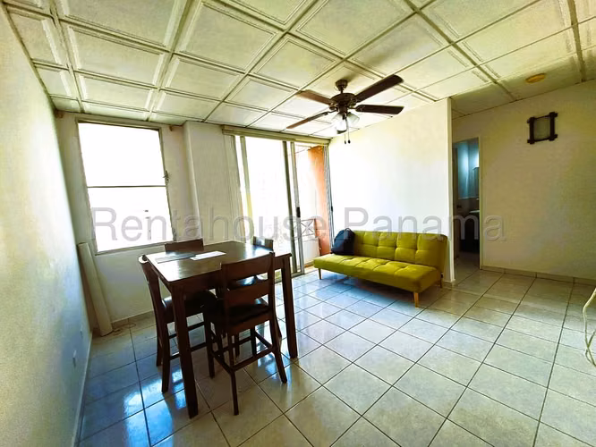 Se Vende Apartamento en Condado del Rey YDU