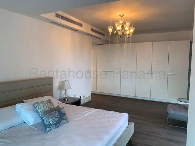 Venta de Apartamento en Avenida Balboa - Imagen 17