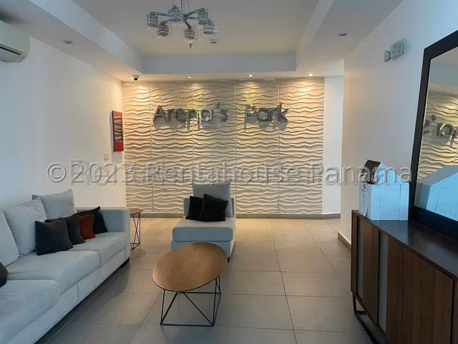 Venta de Apartamento en Parque Lefevre Ph Arenas Park CCO