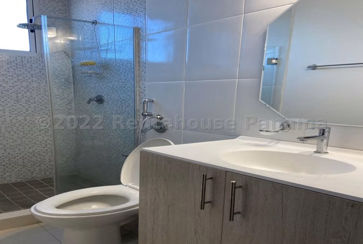 Alquiler de Apartamento en Pueblo Nuevo Ph Torres de Monserrat CCO - Imagen 8