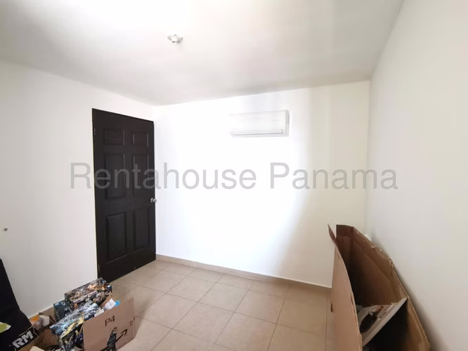 MB26-6617 Venta de Apartamento en Las Acacias Ph Villa Andalucia Solo Cliente Directo