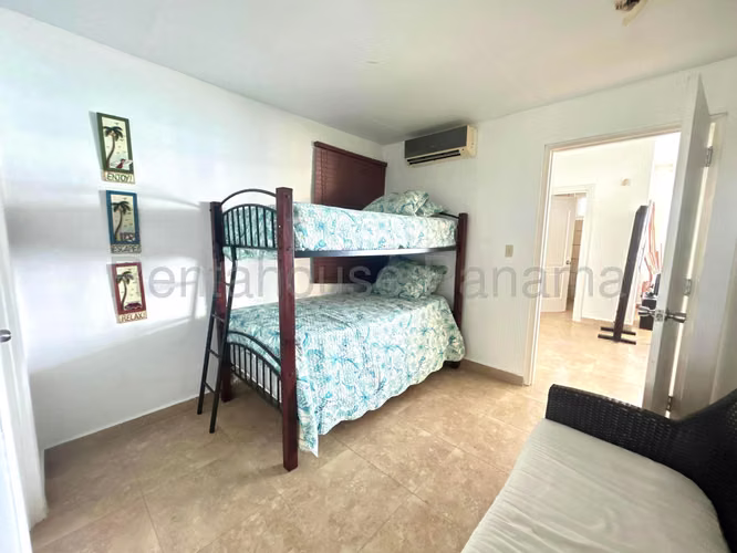 Venta de Apartamento en Playa Blanca Ph Miramar I ANL