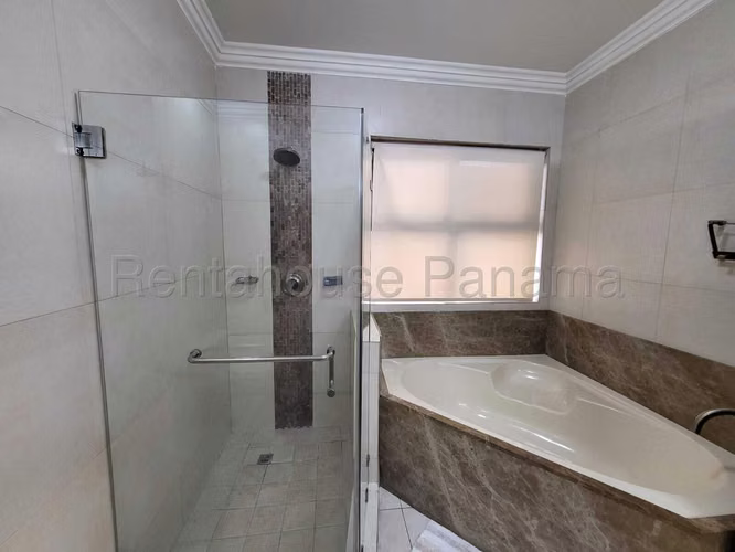 Venta de Casa en Clayton Embassy Club ANL - Imagen 18