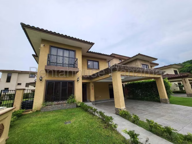 Venta de Casa en Clayton Embassy Club ANL - Imagen 19