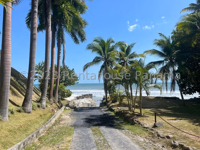 Vendo Terreno en Coronado PUNTA BARCO VILLAGE OF26-4667