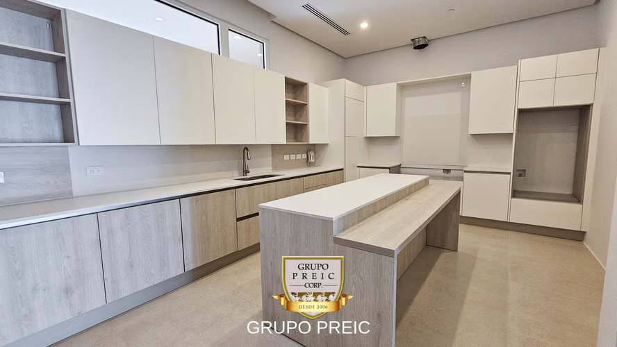 Apartamento en Ocean Reef - 718.29 mt2 -DL