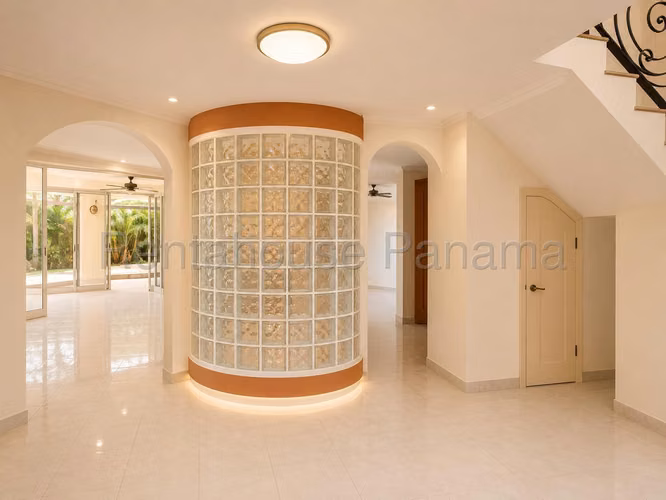 Venta de Casa en Altos de Panama Altos de Panamá III Solo Cliente Directo MC - Imagen 4