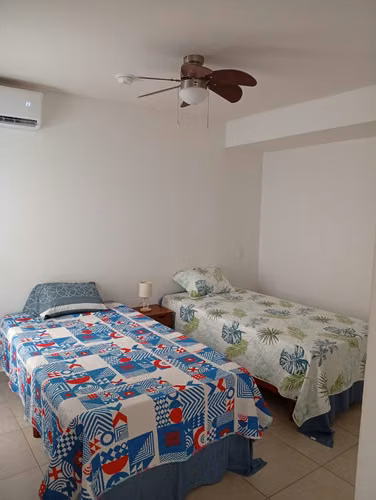 Alquiler de apartamento de playa en Playa Caracol - Imagen 4