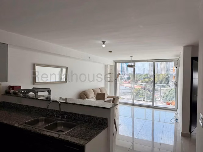 Alquilo apartamento en Via España MPM 26-8989