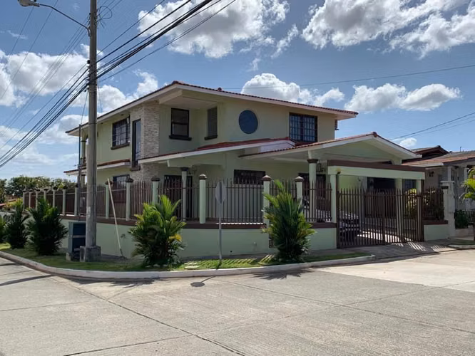 CASA BRISAS DEL GOLF - 333.26m131