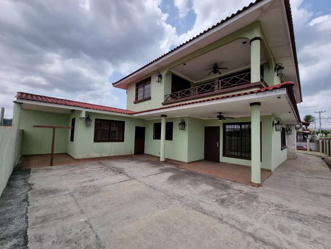 CASA BRISAS DEL GOLF - 333.26m131 - Imagen 2