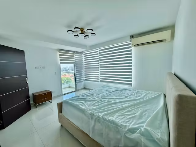 Se alquila apartamento en Costa del Este PH Top Tower Amoblado LH - Imagen 13