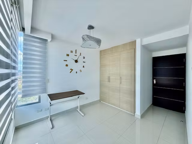 Se alquila apartamento en Costa del Este PH Top Tower Amoblado LH - Imagen 10