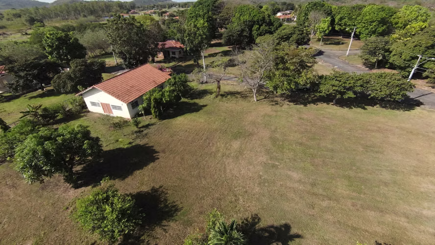 SE VENDE TERRENO PRIVADO EN CHAME - 700 m² - Imagen 8