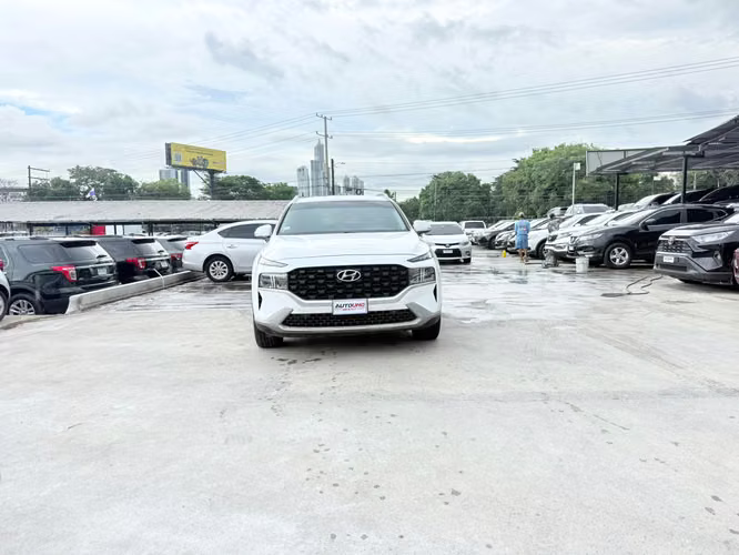 Hyundai  Santa Fe 2023 - Imagen 3