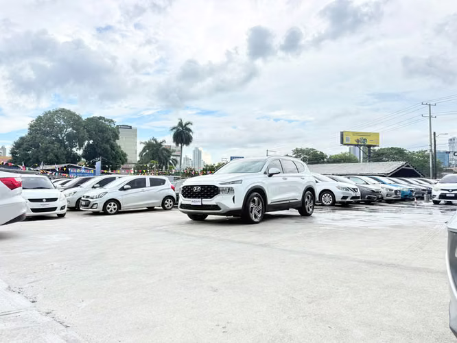 Hyundai  Santa Fe 2023 - Imagen 8