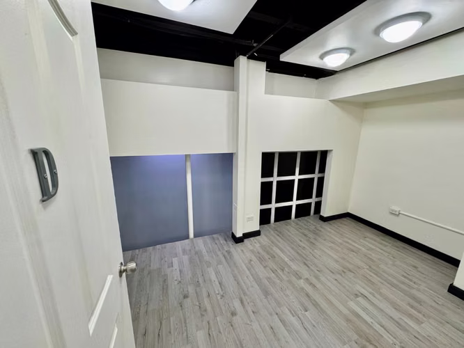 OFICINAS PRIVADAS · PLAZA PAITILLA · DESDE 7 HASTA 13 m²