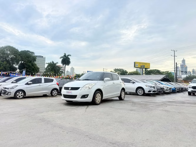 Suzuki Swift 2015