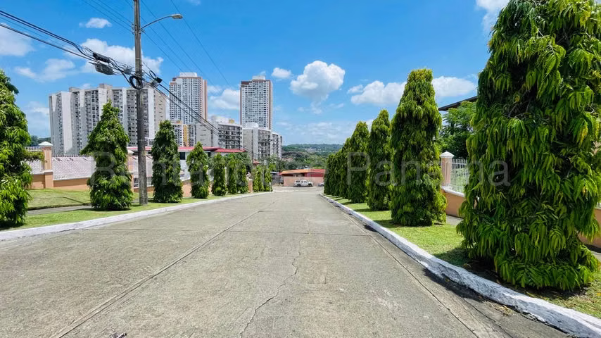 Venta Casa El Doral El Bosque 26YCG8606 - Imagen 15
