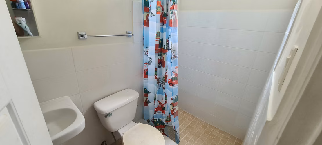 ELEGANTE CASA FAMILIAR EN ALPES – BRISAS NORTE - VENTA - Imagen 9