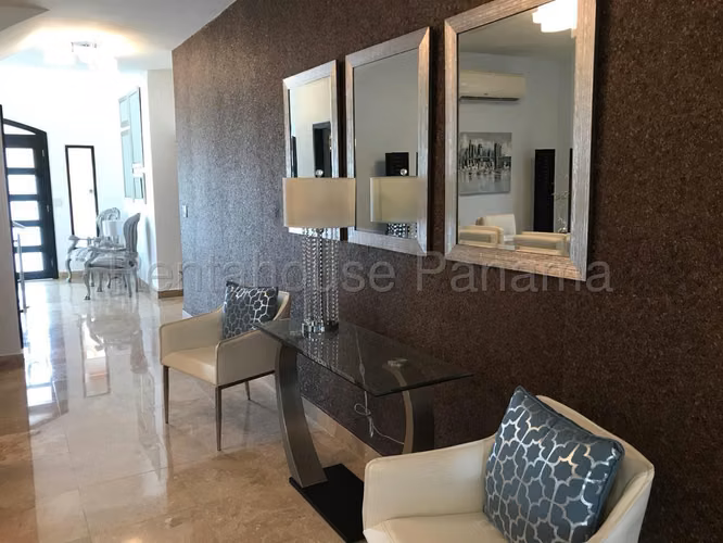Se Alquila Casa en Clayton LA26-8986 - Imagen 19
