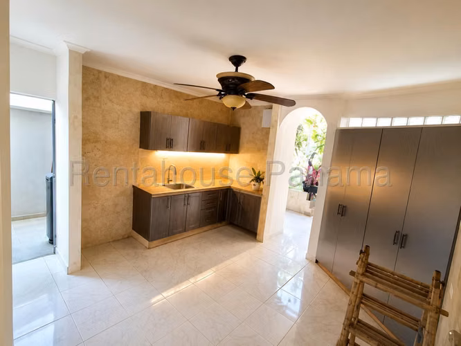 Se Vende Casa en Altos de Panama LA26-8982 - Imagen 5