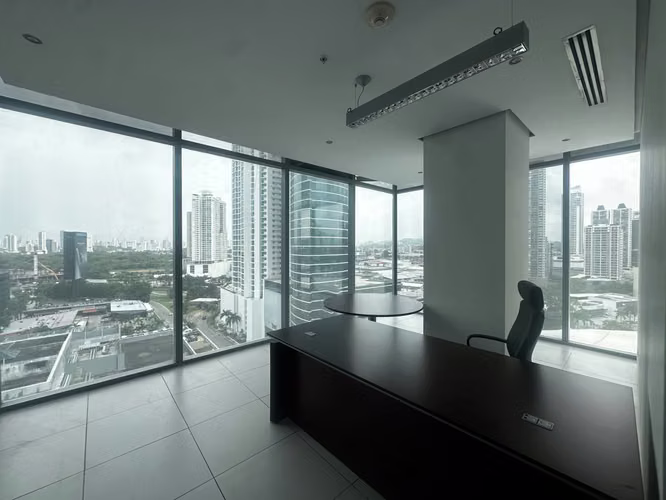 Oficinas Corporativas Clase A en Business Park Costa del Este | 2,595 m² Completamente Adecuados  Venta o Alquiler | Listas para Operación Inmediata