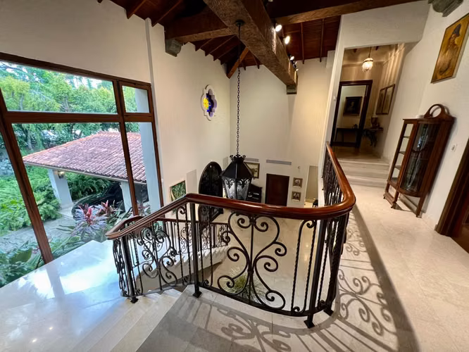 ALTOS DEL GOLF MANSIÓN EN VENTA O ALQUILER - Imagen 9