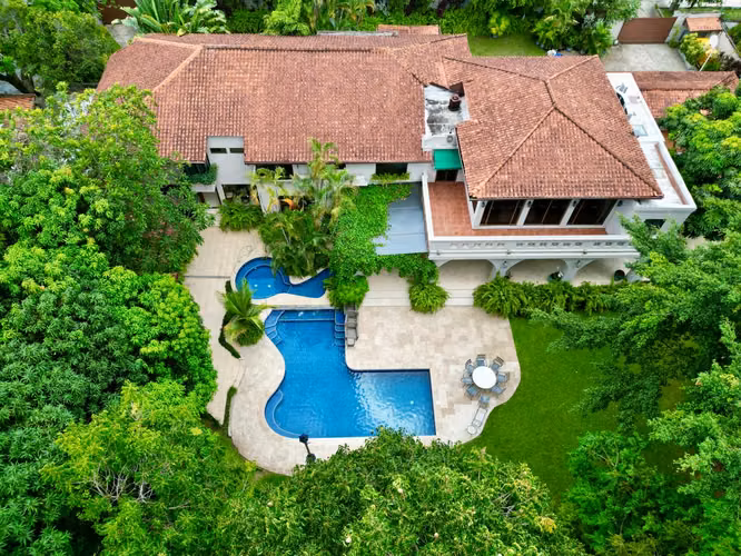ALTOS DEL GOLF MANSIÓN EN VENTA O ALQUILER - Imagen 19