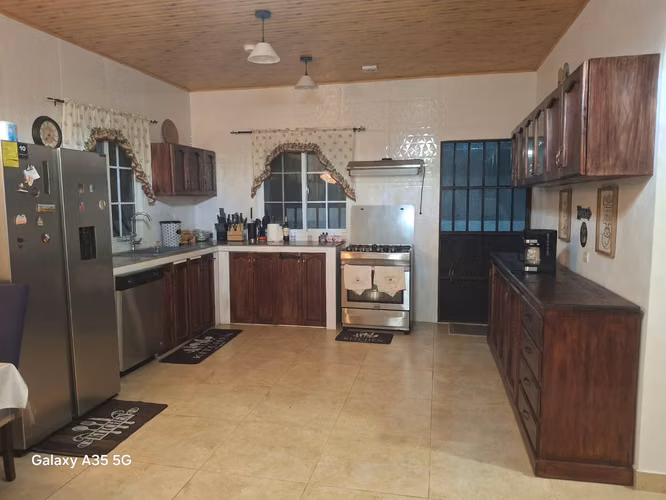 CASA EN ALQUILER AMUEBLADA / SAN CARLOS - Imagen 5