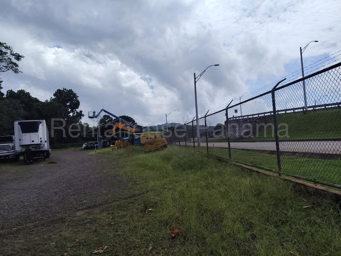 VENTA DE TERRENO EN VILLALOBOS PEDREGAL HQ