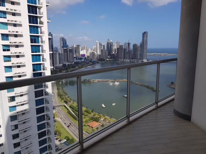 VENTA DE APARTAMENTO EN  AVENIDA BALBOA HQ