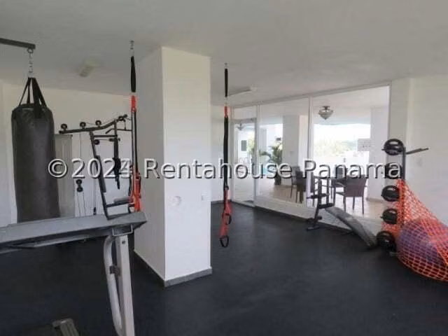 VENTA DE APARTAMENTO EN  EL CANGREJO HQ