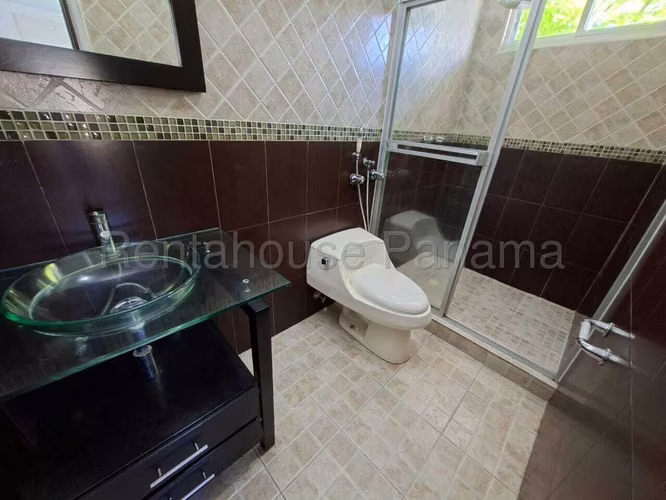 Casa en Venta en Costa del Este 26EPP6634