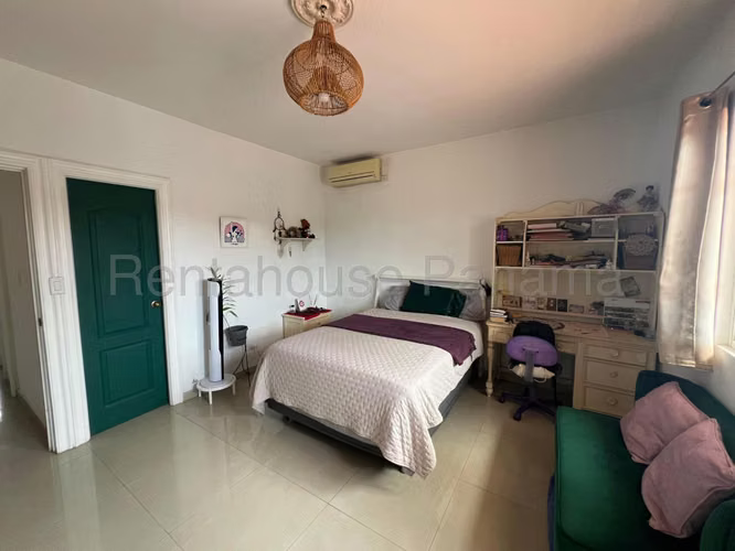 Casa en Venta en Costa del Este 26EPP6913