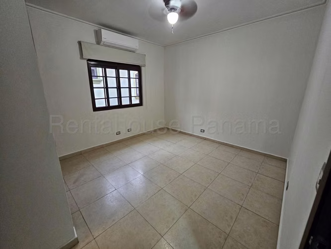 Casa en Venta en Costa Sur 26EPP8675