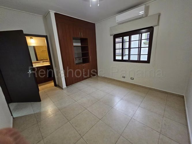 Casa en Venta en Costa Sur 26EPP8675