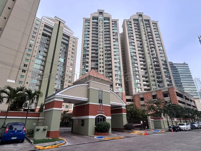 Se Alquila Apartamento en Costa del Este VLU26-8953