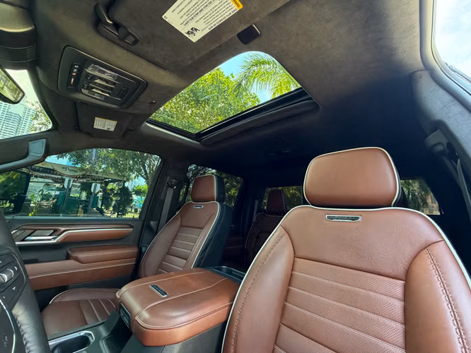 2025 GMC SIERRA 3500HD DENALI ULTIMATE